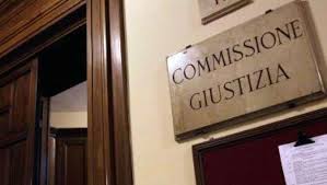 Commissione giustizia</a><hr><table><tr><td class='contenitodati2' align='left'><span class='spanna'>13/06/2013 di Alberto Saravalle.</span></td></tr></table>